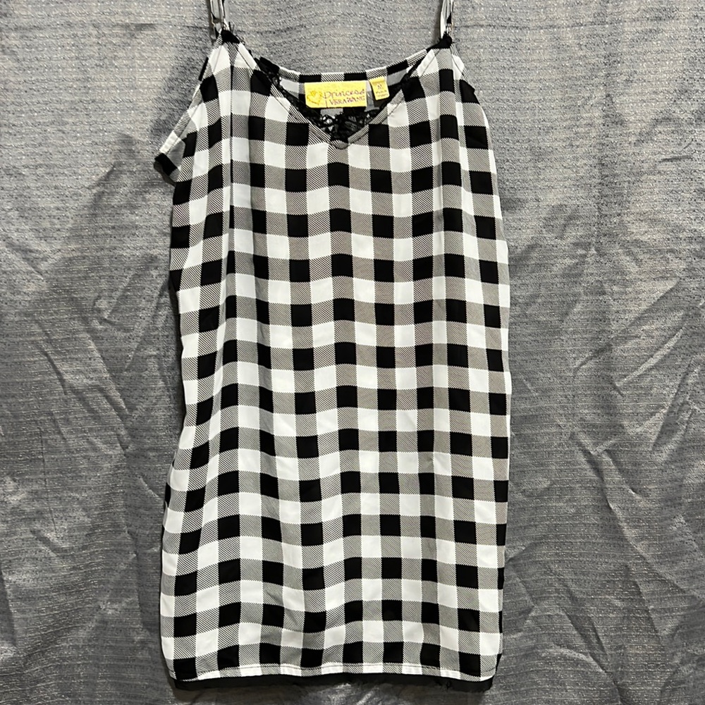 Princess Vera wang checkered cami